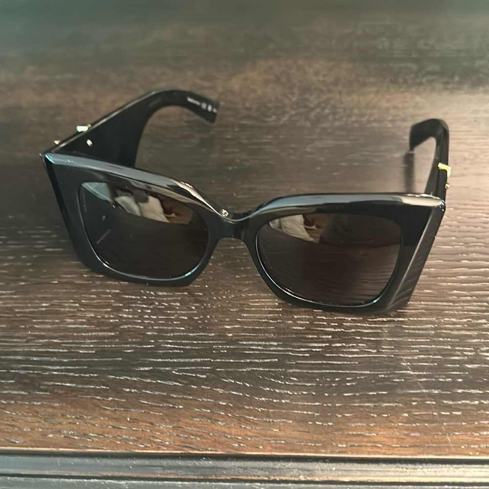 Saint Laurent Eyewear SL M119 Cat-Eye Sunglasses